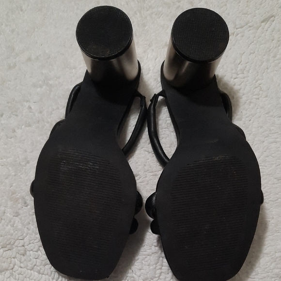 Report Black Strappy Heels - Picture 6 of 7